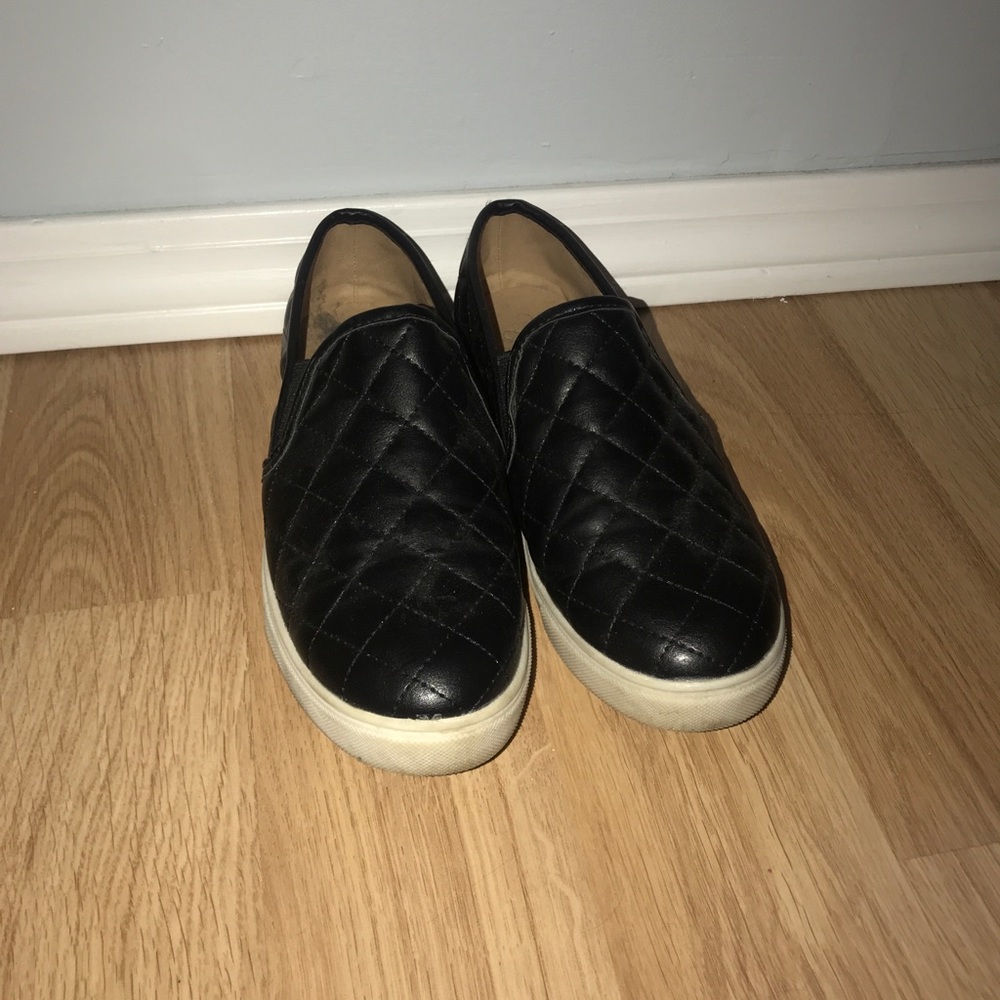 Black flats